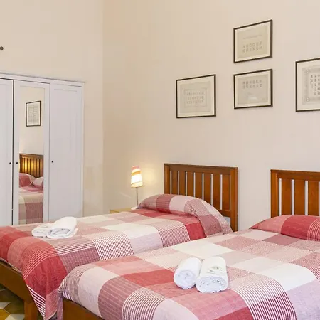 Apartment Dimora Luci Di Aurora Rom